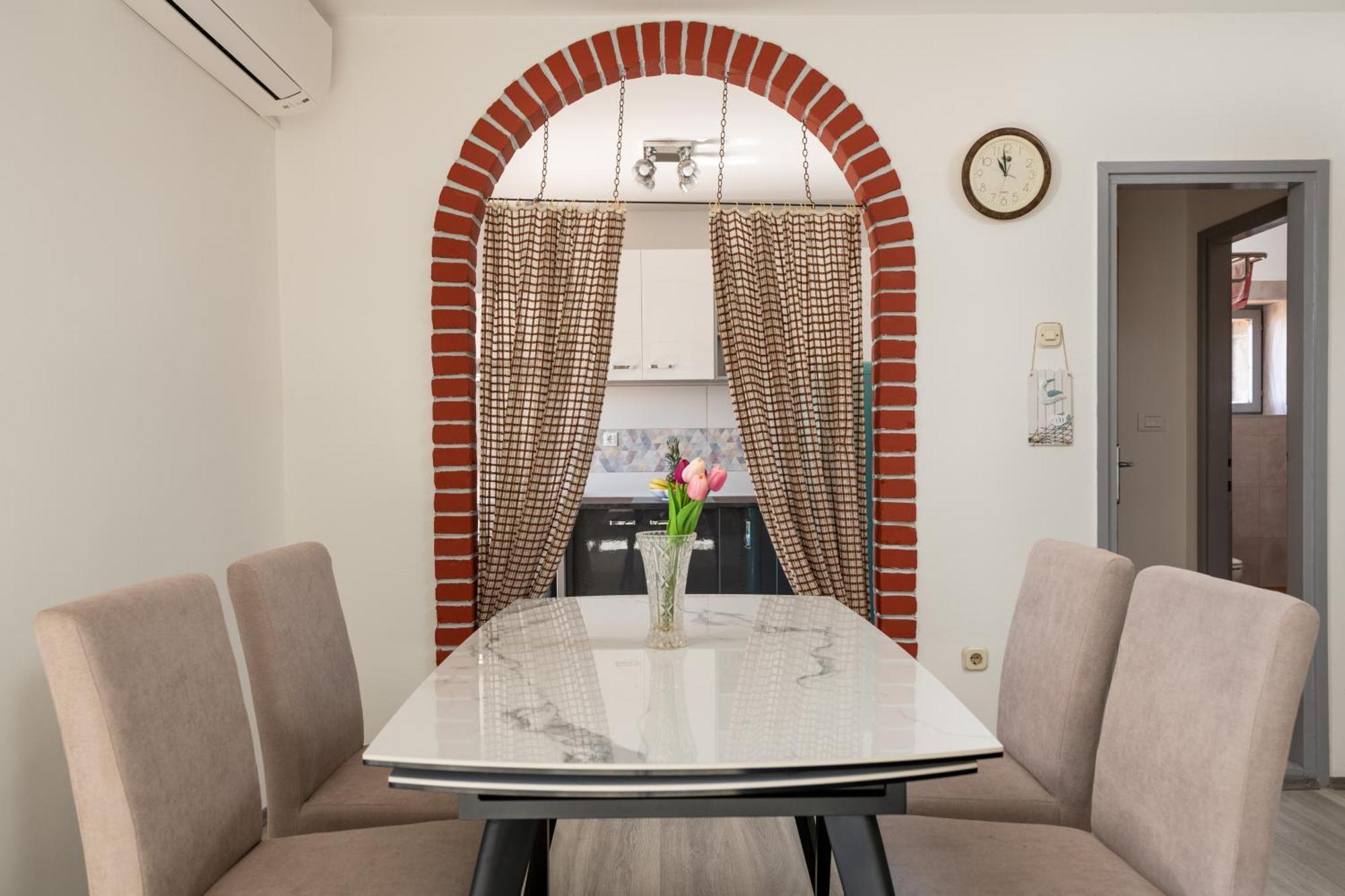 Apartment Gioia Ровин Екстериор снимка