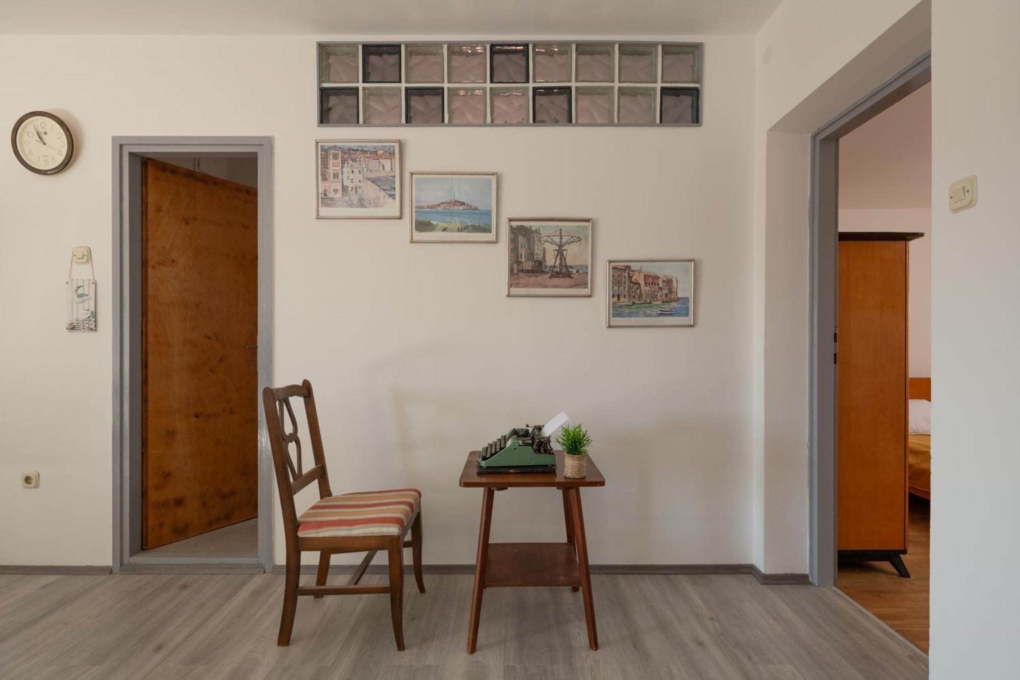 Apartment Gioia Ровин Екстериор снимка