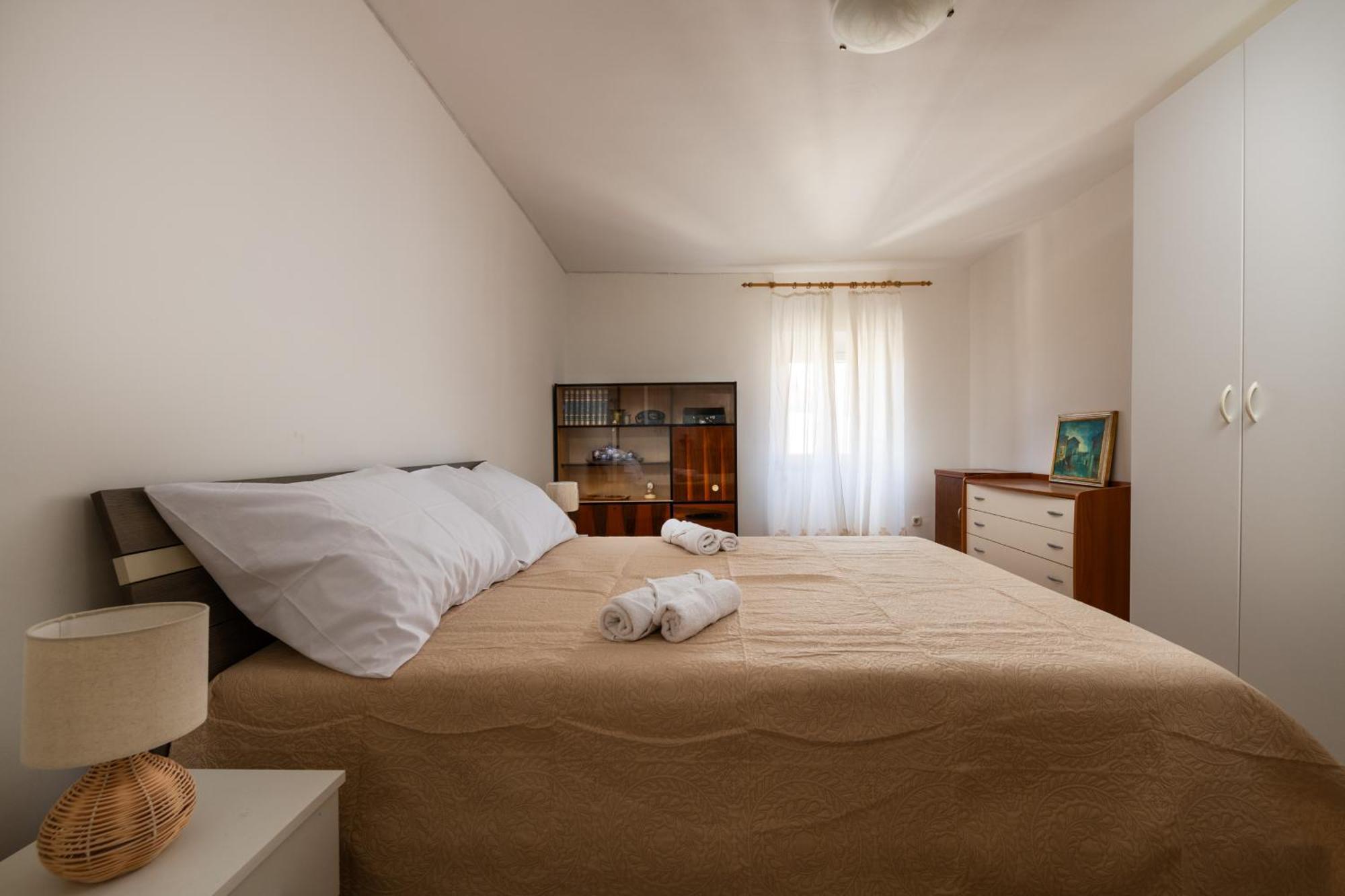 Apartment Gioia Ровин Екстериор снимка